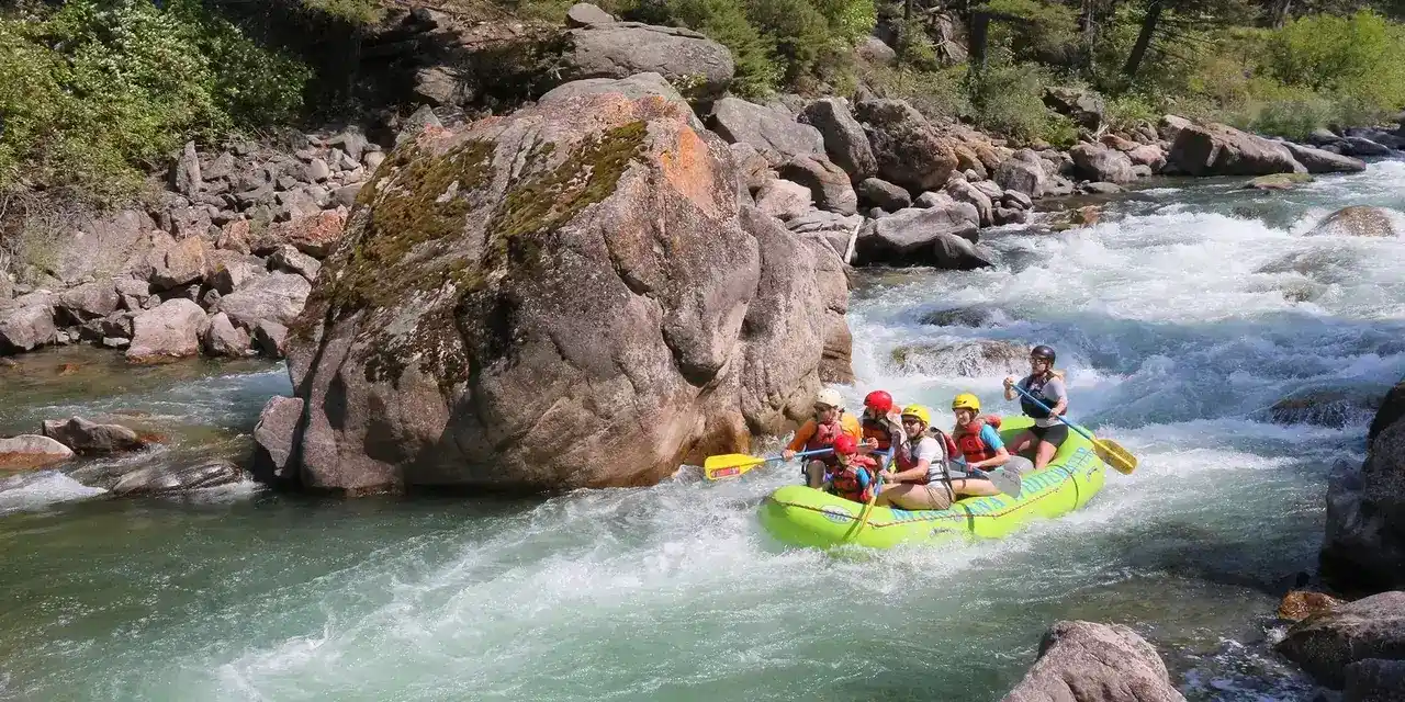 Go Whitewater Rafting on the Yellowstone River