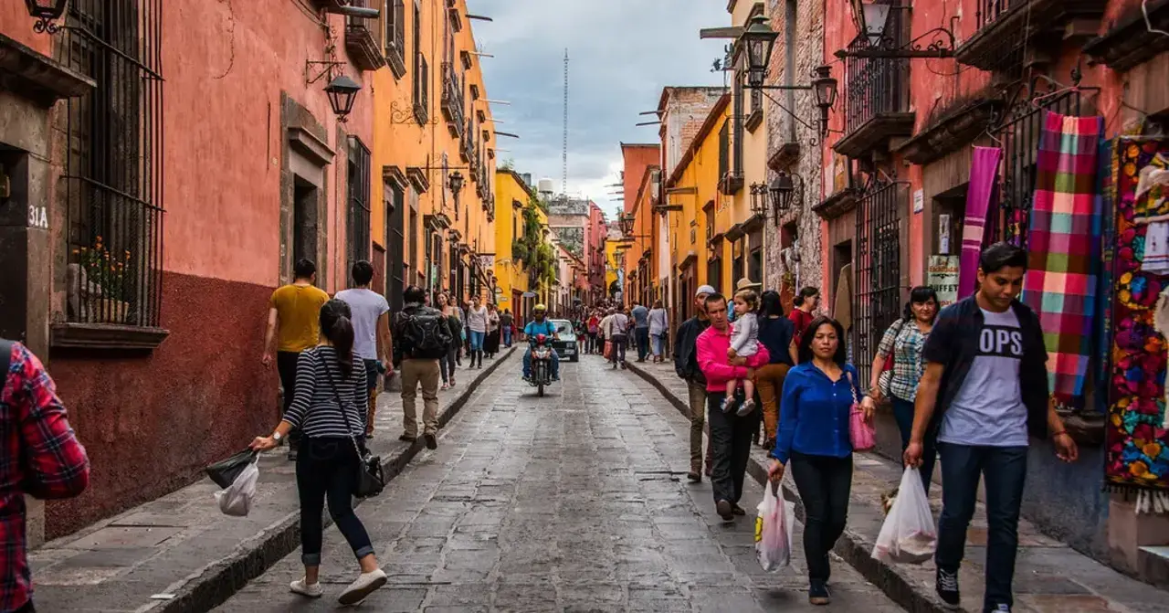 Vibrant scenes from Old Town, showcasing Mexican culture.